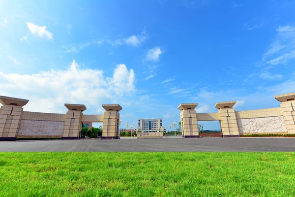 澳门皇家官方网站新手怎么玩公寓和教工